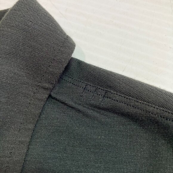 Lululemon Polo Shirt Short Sleeve Black Sz M/L? See Measurements - Picture 4 of 8